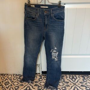 Levi’s 724, high rise straight jeans. Size 26